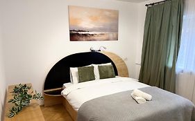 Stay Central Apartment